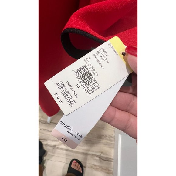 STUDIO ONE NEW YORK RED  DRESS - Picture 4 of 5